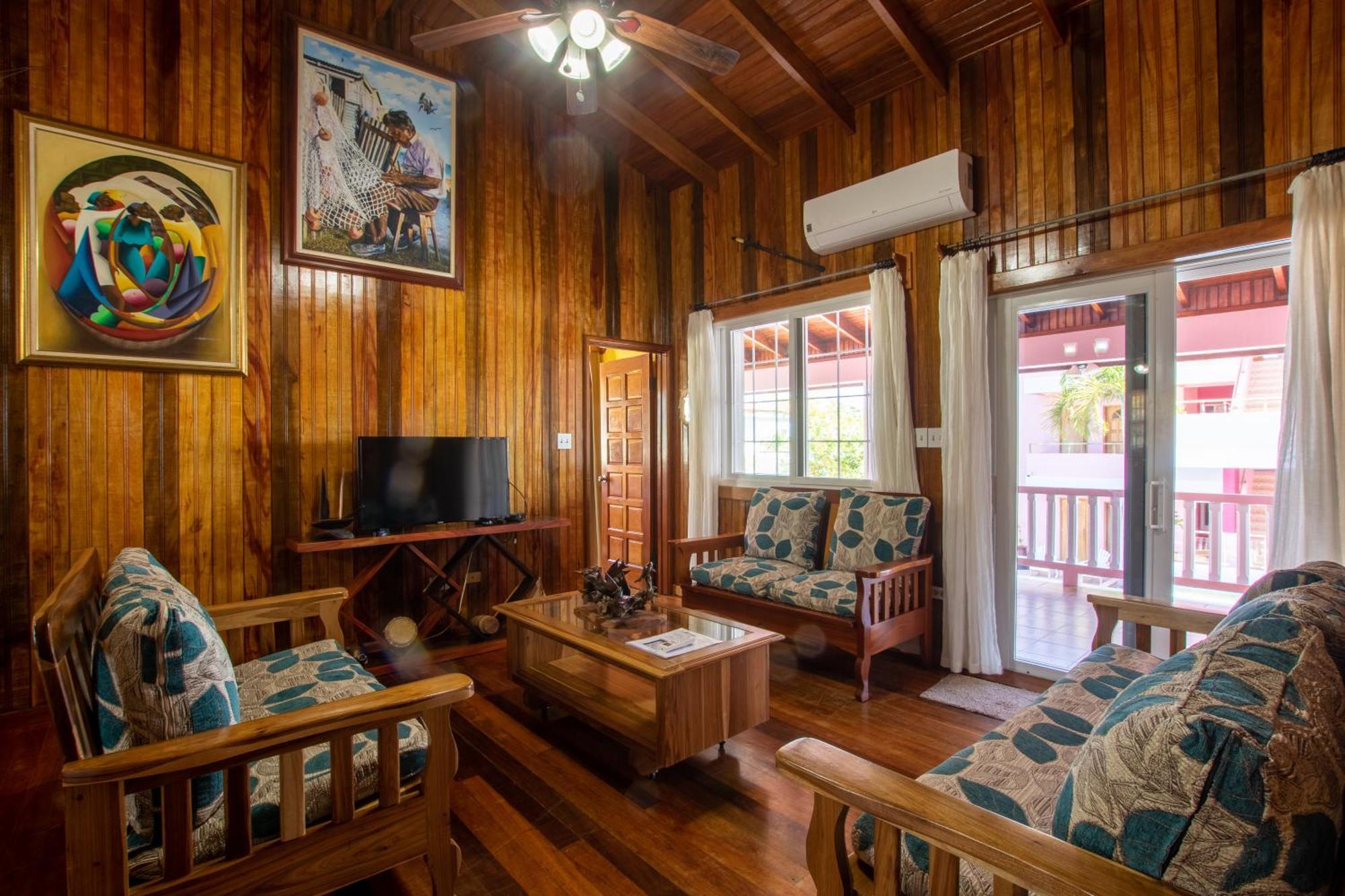 Miramar Suites Placencia Kamer foto